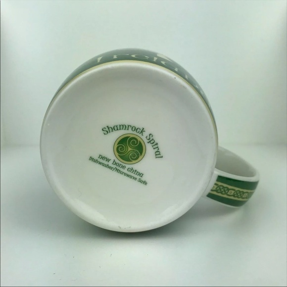 Shamrock Spiral Celtic Knot Green Clara "Ireland" - Picture 6 of 6